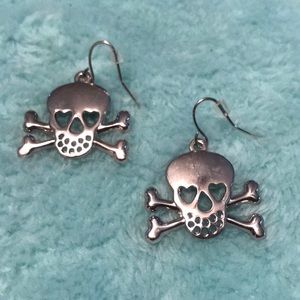 Skull earrings